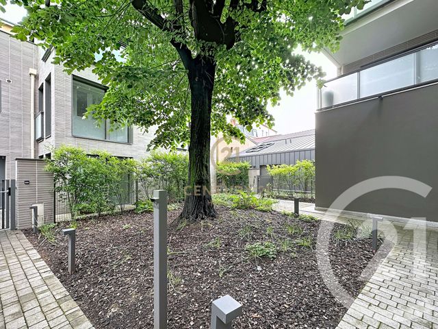Appartement F4 à louer - 4 pièces - 90.78 m2 - LYON - 69008 - RHONE-ALPES - Century 21 Hestia Ldi