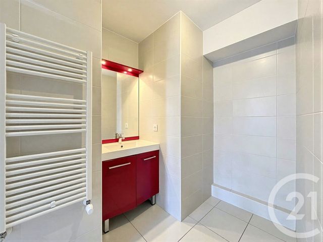 Appartement F1 à vendre - 1 pièce - 33.0 m2 - LYON - 69008 - RHONE-ALPES - Century 21 Hestia Ldi