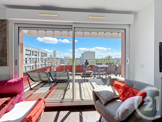 Appartement T3 à vendre - 3 pièces - 62.13 m2 - LYON - 69008 - RHONE-ALPES - Century 21 Hestia Ldi