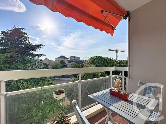 Appartement F4 à vendre - 4 pièces - 96.0 m2 - VILLEURBANNE - 69 - RHONE-ALPES - Century 21 Hestia Ldi