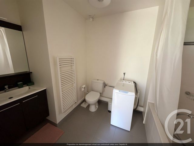 Appartement T2 à louer - 2 pièces - 40.55 m2 - LYON - 69008 - RHONE-ALPES - Century 21 Hestia Ldi