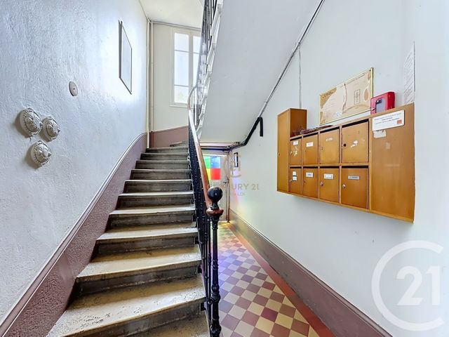 Appartement T2 à vendre - 2 pièces - 41.46 m2 - LYON - 69008 - RHONE-ALPES - Century 21 Hestia Ldi