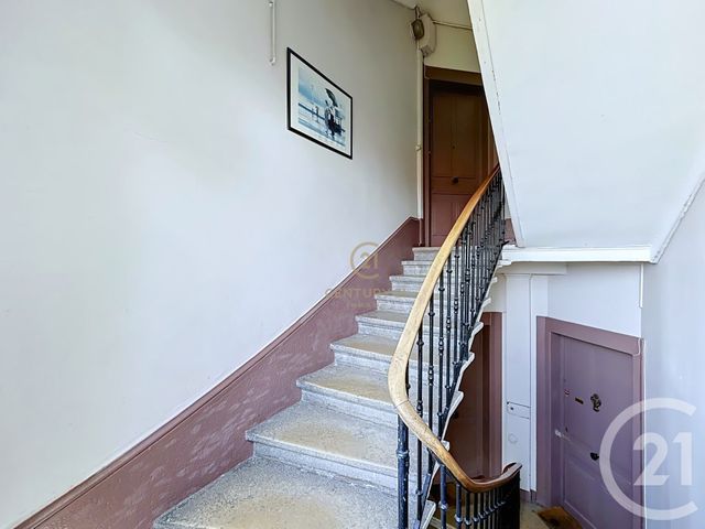 Appartement T2 à vendre - 2 pièces - 41.46 m2 - LYON - 69008 - RHONE-ALPES - Century 21 Hestia Ldi