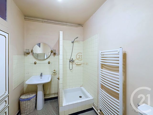 Appartement T2 à vendre - 2 pièces - 41.46 m2 - LYON - 69008 - RHONE-ALPES - Century 21 Hestia Ldi