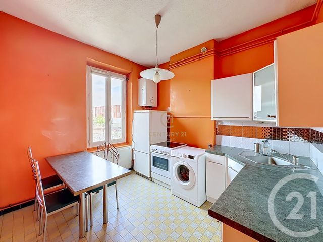 Appartement T2 à vendre - 2 pièces - 41.46 m2 - LYON - 69008 - RHONE-ALPES - Century 21 Hestia Ldi