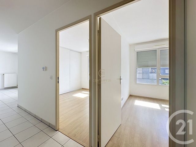 Appartement F3 à vendre - 3 pièces - 55.65 m2 - VENISSIEUX - 69 - RHONE-ALPES - Century 21 Hestia Ldi