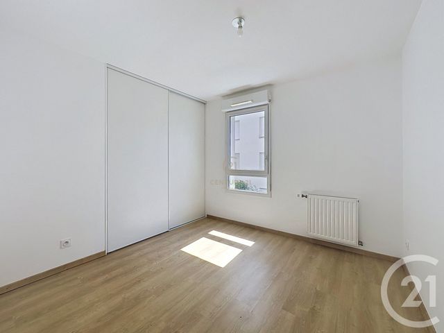 Appartement F3 à vendre - 3 pièces - 55.65 m2 - VENISSIEUX - 69 - RHONE-ALPES - Century 21 Hestia Ldi