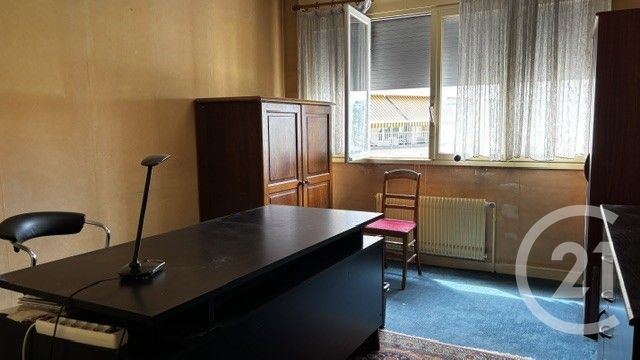 Appartement F5 à vendre - 5 pièces - 112.17 m2 - VILLEURBANNE - 69 - RHONE-ALPES - Century 21 Hestia Ldi
