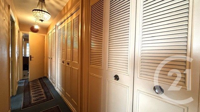 Appartement F5 à vendre - 5 pièces - 112.17 m2 - VILLEURBANNE - 69 - RHONE-ALPES - Century 21 Hestia Ldi