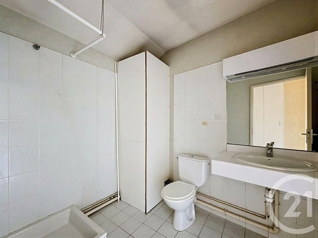 Appartement F1 à vendre - 1 pièce - 29.17 m2 - LYON - 69008 - RHONE-ALPES - Century 21 Hestia Ldi