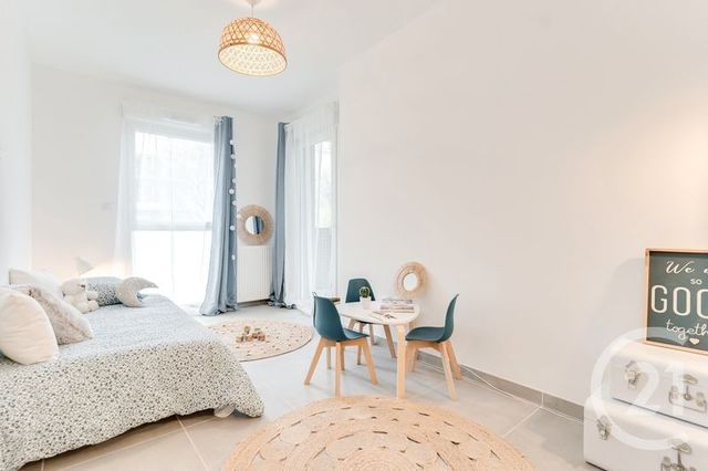 Appartement à vendre - 4 pièces - 81.0 m2 - DARDILLY - 69 - RHONE-ALPES - Century 21 Hestia Ldi
