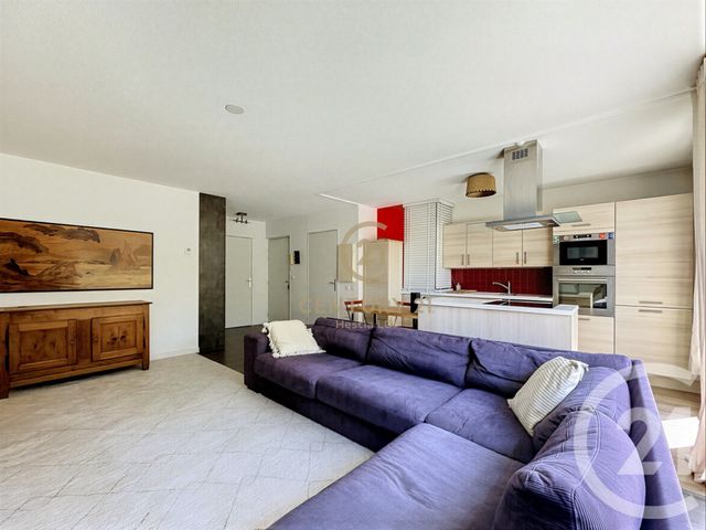 Appartement F3 à vendre - 3 pièces - 63.0 m2 - BRON - 69 - RHONE-ALPES - Century 21 Hestia Ldi