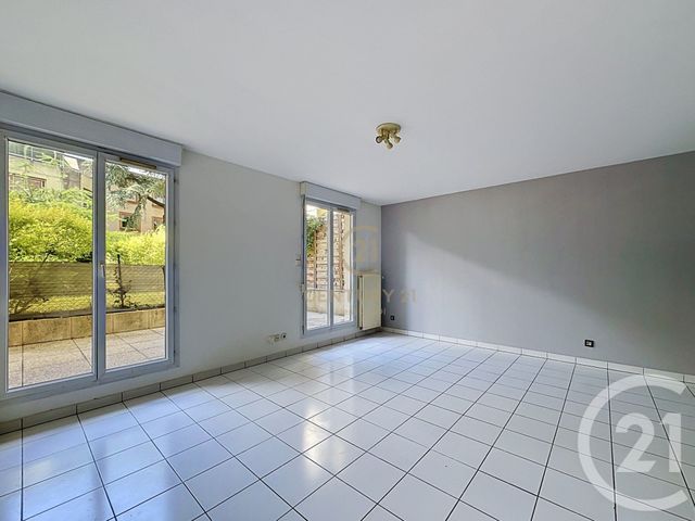 Appartement F2 à vendre - 2 pièces - 49.04 m2 - LYON - 69008 - RHONE-ALPES - Century 21 Hestia Ldi