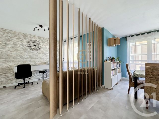 Appartement F5 à vendre - 5 pièces - 113.27 m2 - LYON - 69008 - RHONE-ALPES - Century 21 Hestia Ldi