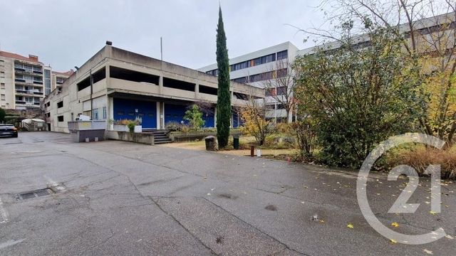 parking à louer - 14.0 m2 - LYON - 69003 - RHONE-ALPES - Century 21 Hestia Ldi
