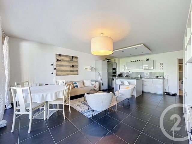 Appartement T4 à vendre - 4 pièces - 92.36 m2 - LYON - 69005 - RHONE-ALPES - Century 21 Hestia Ldi