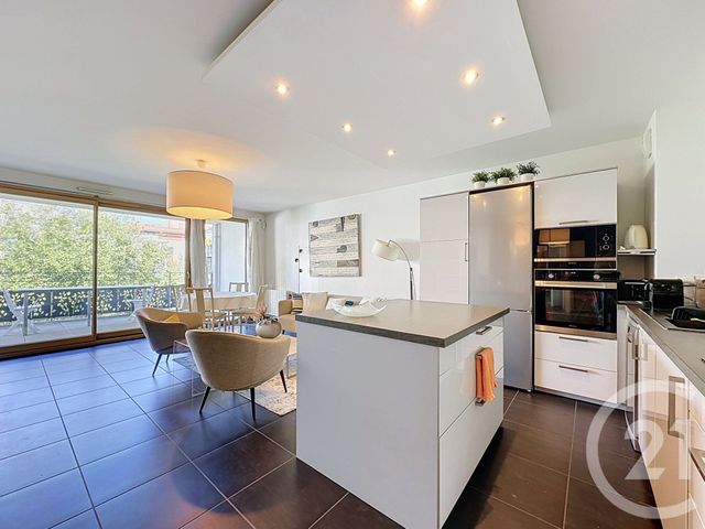 Appartement T4 à vendre - 4 pièces - 92.36 m2 - LYON - 69005 - RHONE-ALPES - Century 21 Hestia Ldi