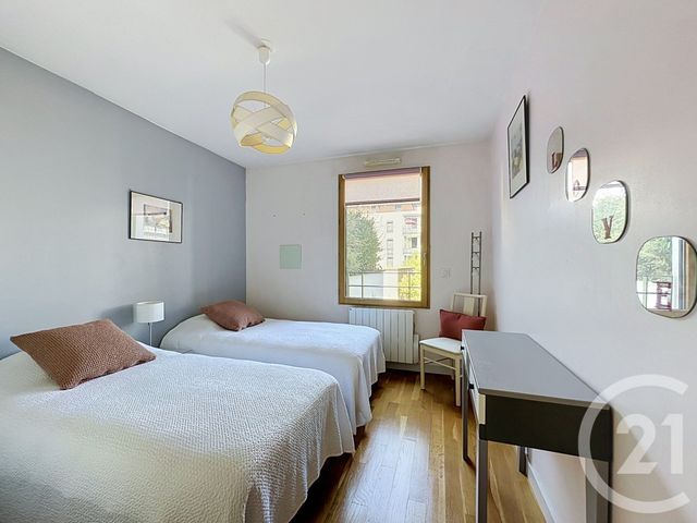 Appartement T4 à vendre - 4 pièces - 92.36 m2 - LYON - 69005 - RHONE-ALPES - Century 21 Hestia Ldi
