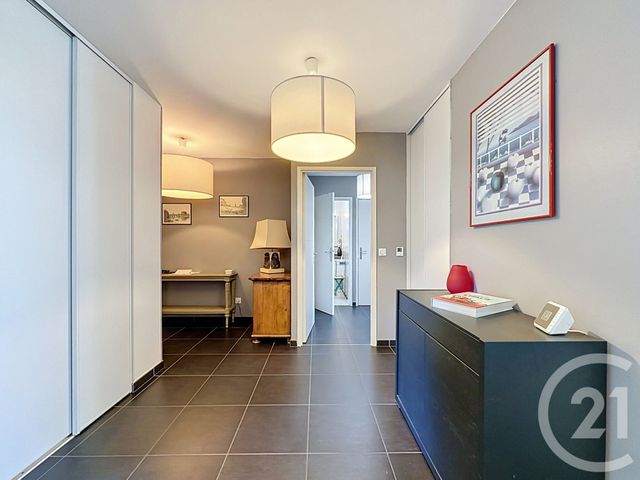 Appartement T4 à vendre - 4 pièces - 92.36 m2 - LYON - 69005 - RHONE-ALPES - Century 21 Hestia Ldi