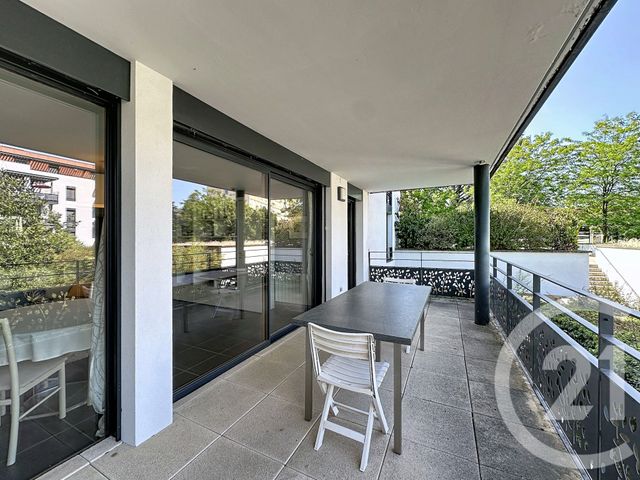 Appartement T4 à vendre - 4 pièces - 92.36 m2 - LYON - 69005 - RHONE-ALPES - Century 21 Hestia Ldi