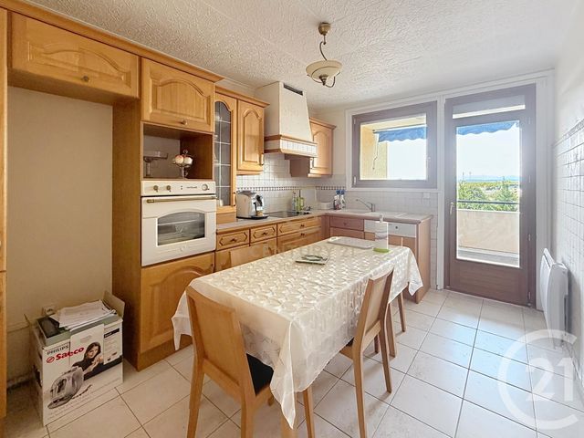 Appartement T3 à vendre - 3 pièces - 79.48 m2 - BRON - 69 - RHONE-ALPES - Century 21 Hestia Ldi
