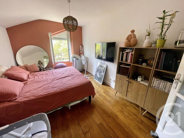 Appartement F3 à louer - 3 pièces - 80.26 m2 - LYON - 69008 - RHONE-ALPES - Century 21 Hestia Ldi