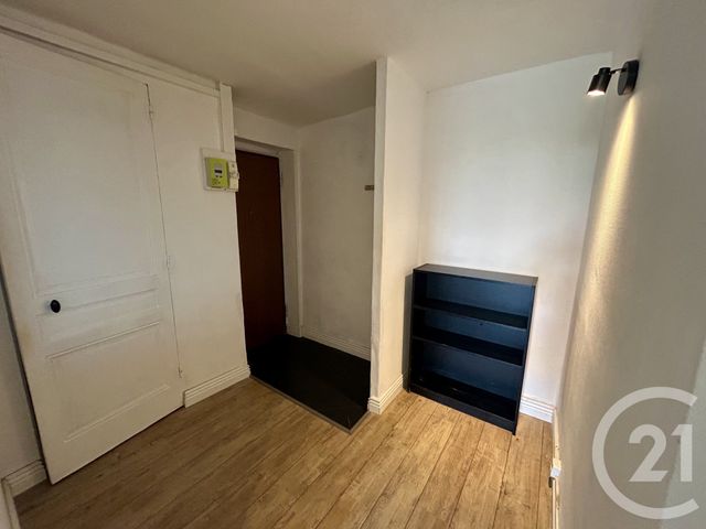 Appartement F3 à louer - 3 pièces - 80.26 m2 - LYON - 69008 - RHONE-ALPES - Century 21 Hestia Ldi