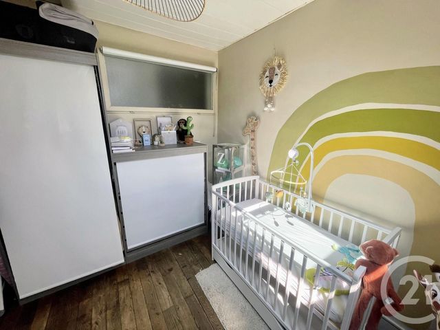 Appartement F3 à louer - 3 pièces - 80.26 m2 - LYON - 69008 - RHONE-ALPES - Century 21 Hestia Ldi