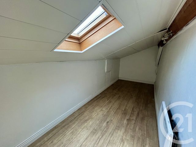 Appartement F3 à louer - 3 pièces - 80.26 m2 - LYON - 69008 - RHONE-ALPES - Century 21 Hestia Ldi