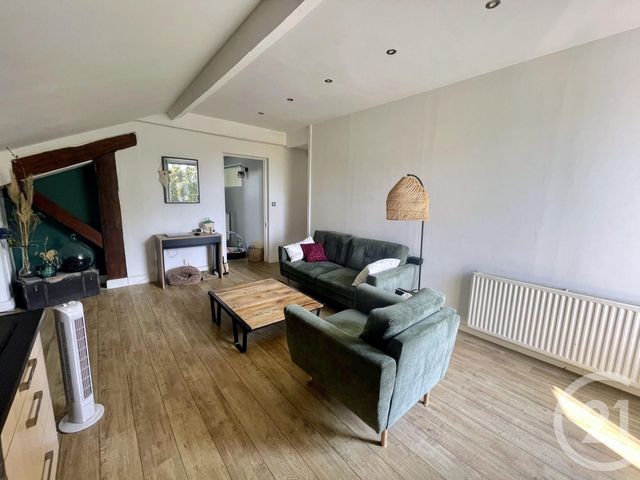 Appartement F3 à louer - 3 pièces - 80.26 m2 - LYON - 69008 - RHONE-ALPES - Century 21 Hestia Ldi