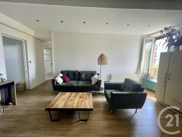 Appartement F3 à louer - 3 pièces - 80.26 m2 - LYON - 69008 - RHONE-ALPES - Century 21 Hestia Ldi