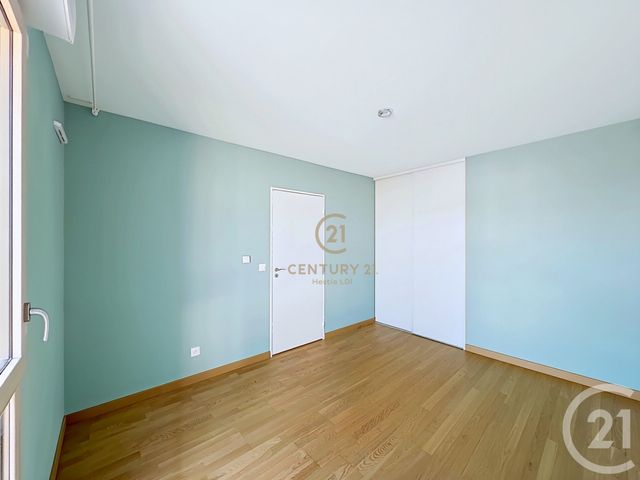 Appartement T3 à vendre - 3 pièces - 79.37 m2 - LYON - 69008 - RHONE-ALPES - Century 21 Hestia Ldi