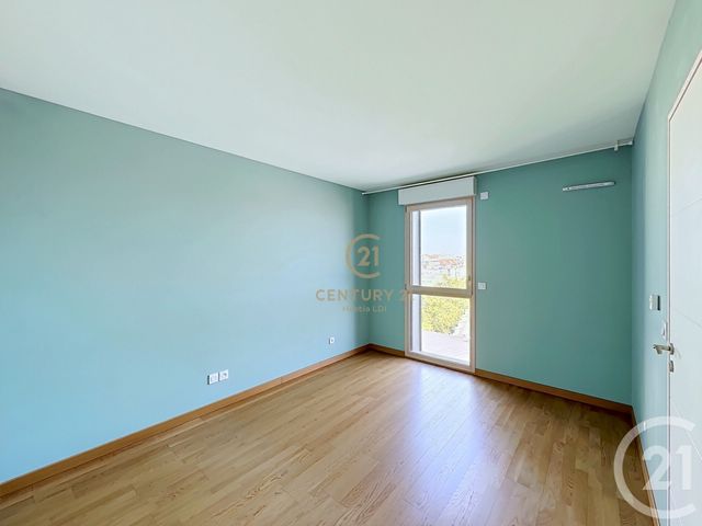 Appartement T3 à vendre - 3 pièces - 79.37 m2 - LYON - 69008 - RHONE-ALPES - Century 21 Hestia Ldi