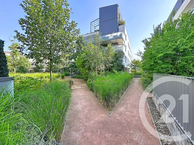 Appartement T3 à vendre - 3 pièces - 79.37 m2 - LYON - 69008 - RHONE-ALPES - Century 21 Hestia Ldi