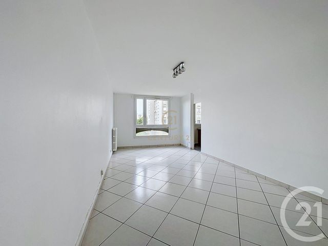 Appartement F4 à vendre - 4 pièces - 81.07 m2 - LYON - 69008 - RHONE-ALPES - Century 21 Hestia Ldi