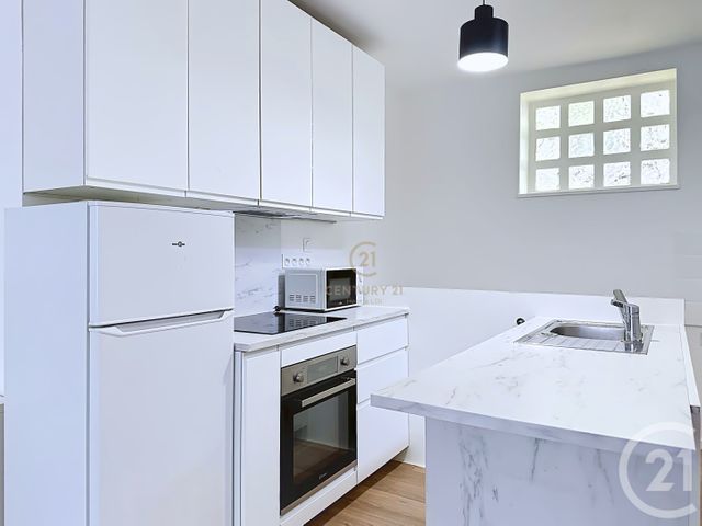 Appartement F2 bis à vendre - 2 pièces - 54.87 m2 - LYON - 69008 - RHONE-ALPES - Century 21 Hestia Ldi