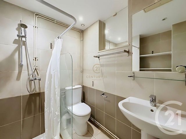 Appartement F2 bis à vendre - 2 pièces - 54.87 m2 - LYON - 69008 - RHONE-ALPES - Century 21 Hestia Ldi