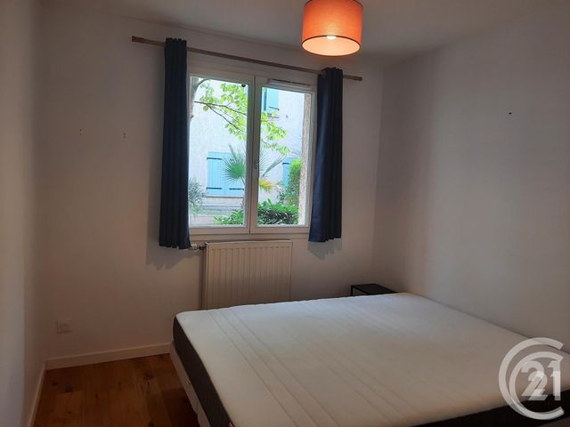 Appartement T3 à louer - 3 pièces - 69.54 m2 - LYON - 69008 - RHONE-ALPES - Century 21 Hestia Ldi