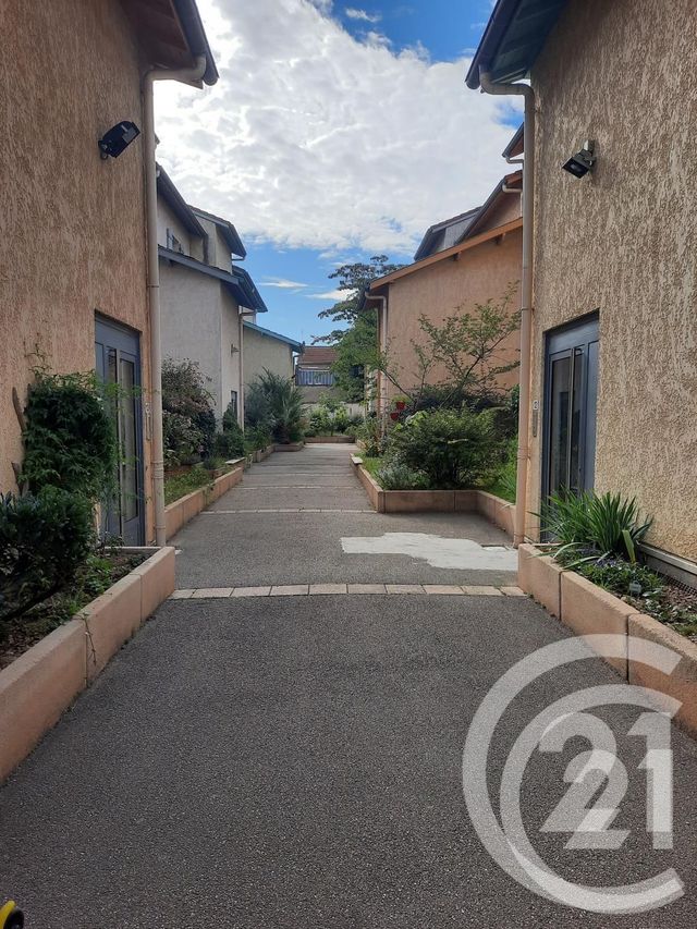 Appartement T3 à louer - 3 pièces - 69.54 m2 - LYON - 69008 - RHONE-ALPES - Century 21 Hestia Ldi