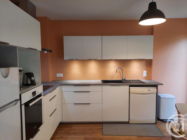 Appartement T3 à louer - 3 pièces - 69.54 m2 - LYON - 69008 - RHONE-ALPES - Century 21 Hestia Ldi