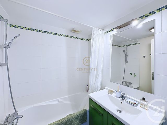 maison à vendre - 5 pièces - 142.64 m2 - LYON - 69008 - RHONE-ALPES - Century 21 Hestia Ldi