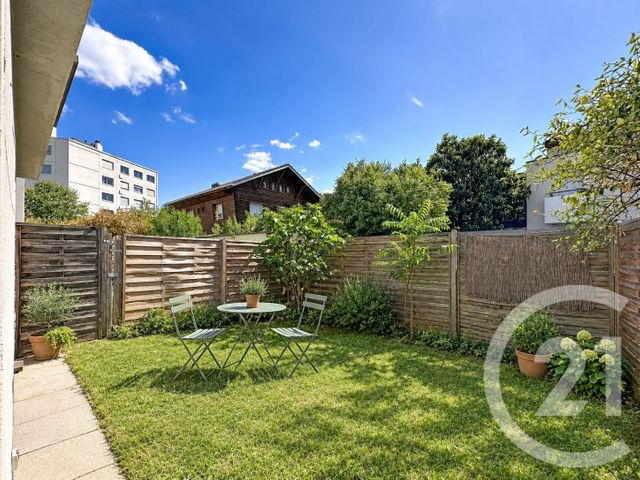 Appartement T2 à vendre - 2 pièces - 41.23 m2 - LYON - 69008 - RHONE-ALPES - Century 21 Hestia Ldi