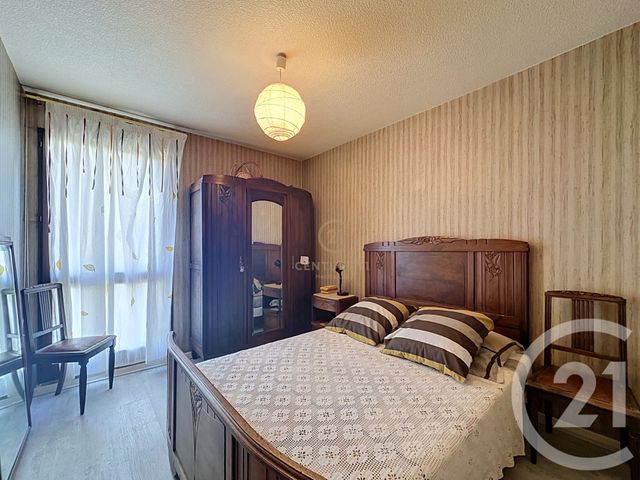 Appartement F5 à vendre - 5 pièces - 122.97 m2 - LYON - 69008 - RHONE-ALPES - Century 21 Hestia Ldi