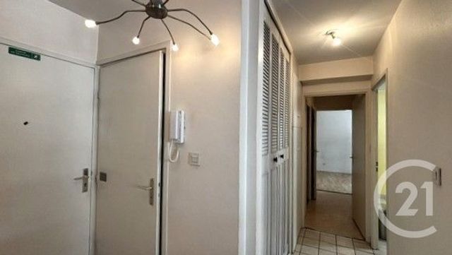 Appartement à vendre - 2 pièces - 64.72 m2 - VILLEURBANNE - 69 - RHONE-ALPES - Century 21 Hestia Ldi