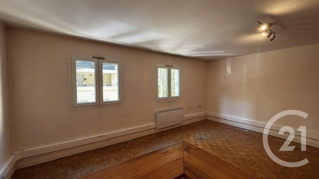 Appartement à vendre - 2 pièces - 64.72 m2 - VILLEURBANNE - 69 - RHONE-ALPES - Century 21 Hestia Ldi