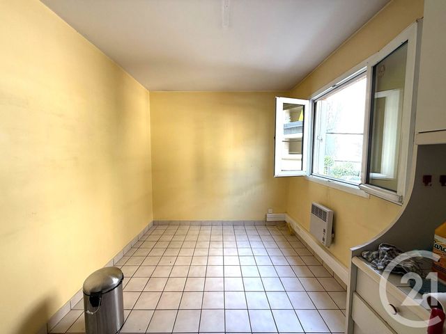 Appartement à vendre - 2 pièces - 64.72 m2 - VILLEURBANNE - 69 - RHONE-ALPES - Century 21 Hestia Ldi