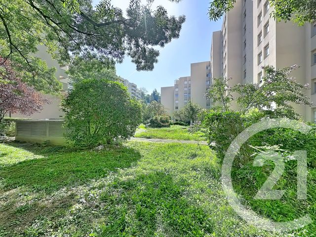 Appartement T4 à vendre - 4 pièces - 109.94 m2 - LYON - 69004 - RHONE-ALPES - Century 21 Hestia Ldi