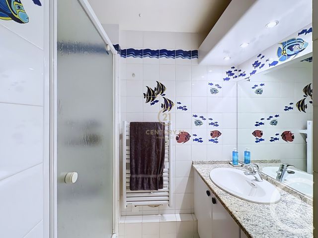 Appartement T4 à vendre - 4 pièces - 109.94 m2 - LYON - 69004 - RHONE-ALPES - Century 21 Hestia Ldi