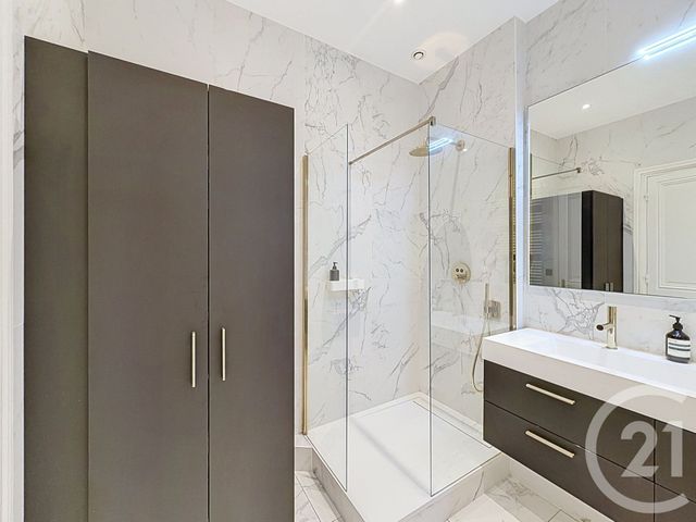 Appartement F3 à vendre - 3 pièces - 78.0 m2 - LYON - 69006 - RHONE-ALPES - Century 21 Hestia Ldi