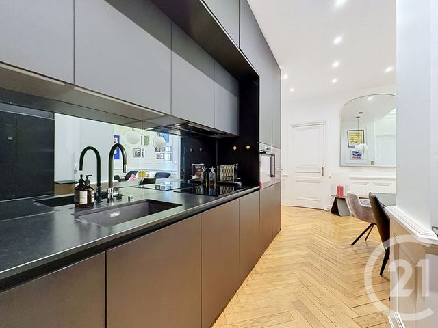 Appartement F3 à vendre - 3 pièces - 78.0 m2 - LYON - 69006 - RHONE-ALPES - Century 21 Hestia Ldi